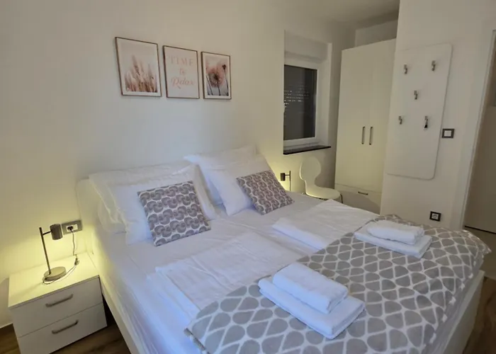 Olea - For Families Only Appartement Šimuni
